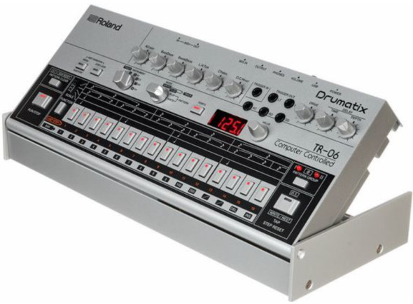 <b>Roland TR-06 Caixa de Ritmos Drumatix BOUTIQUE Roland TR-606</b> <b>Roland TR-06 Caixa de Ritmos Drumatix BOUTIQUE Roland TR-606</b>